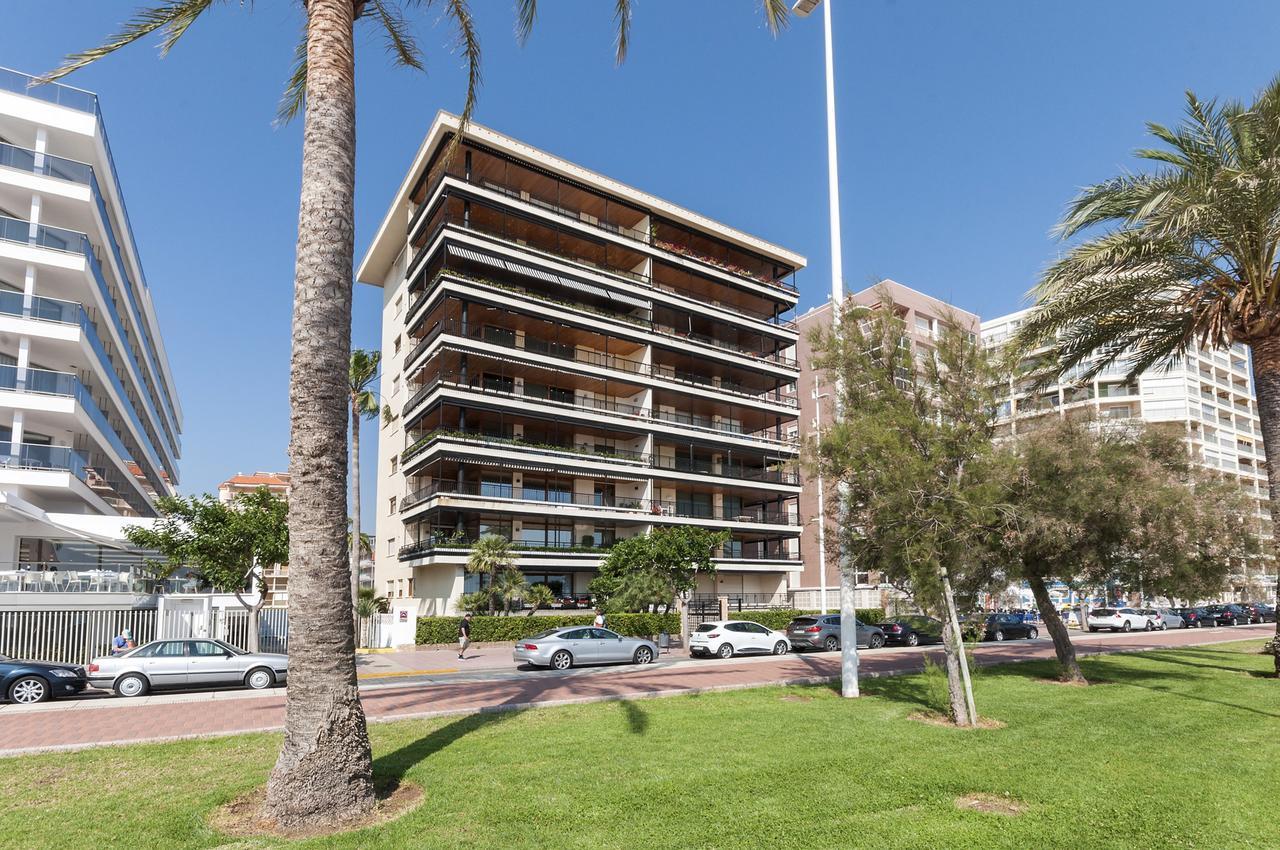 Ag Casa Del Mar Premium Apartment Гандия Екстериор снимка