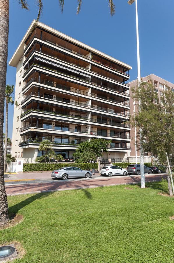 Ag Casa Del Mar Premium Apartment Гандия Екстериор снимка